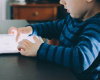 Tri jednostavna i efikasna načina da odvojite dete od tehnologije