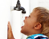 Deca lakše dehidriraju nego odrasle osobe