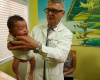 Doktor otkriva tajnu kako smiriti novorođenče koje plače bez prestanka