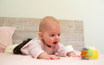 Beba – skup savršenih senzora: kako i kada se razvijaju čula?