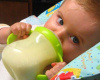 Prepoznajte alergiju na proteine kravljeg mleka kod beba