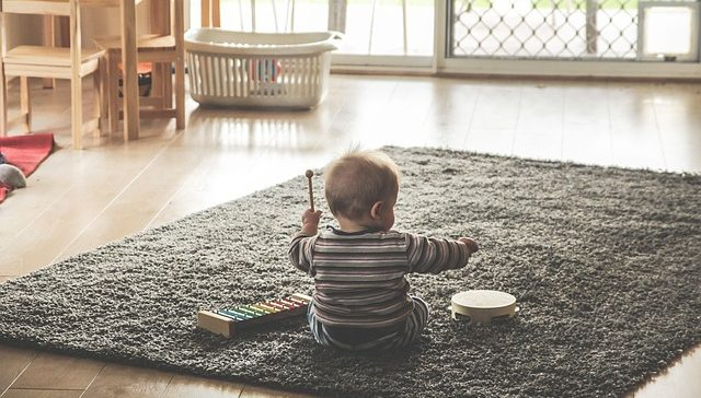 Zanimljiva uloga muzike u razvoju beba