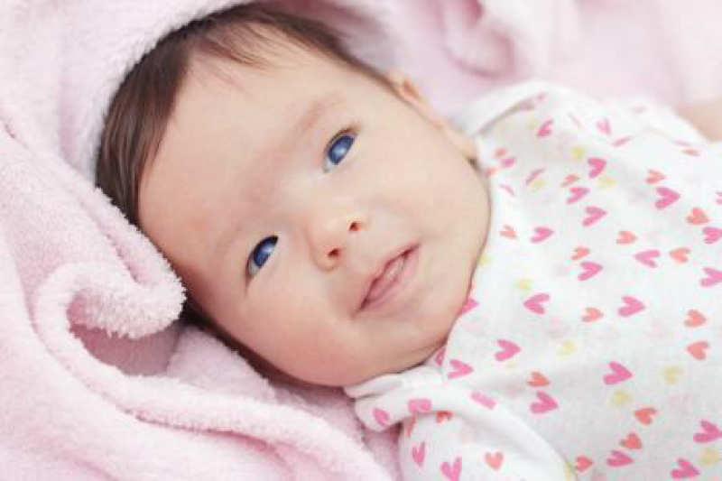 Šta može da vam zadaje brigu u drugom mesecu bebinog života?