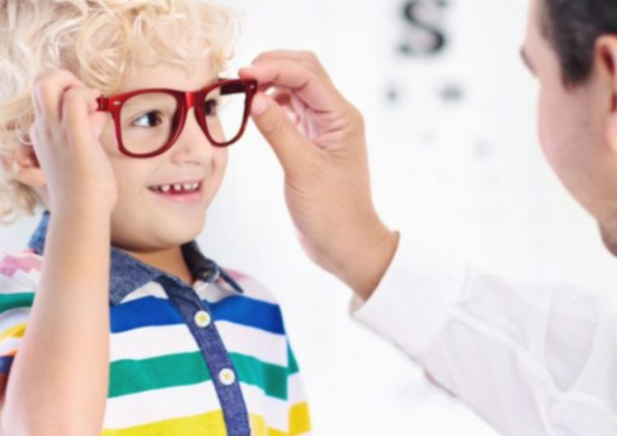 Dečiji oftamolog otkriva da li je širenje zenica kod deteta štetno po zdravlje