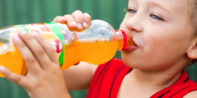 Saveti nutricioniste: 9 dobrih razloga zašto vaše dete ne treba da pije gazirani sok