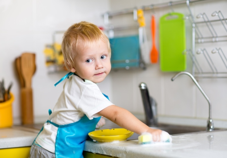 7 aktivnosti u kuhinji za podsticanje dečijeg razvoja